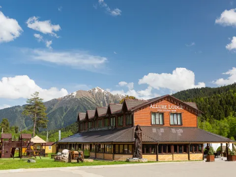 Allure Lodge (Архыз)