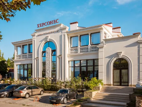 Апартаменты Херсонес