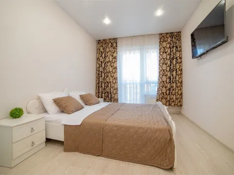 BeGuest на Чайковского 66