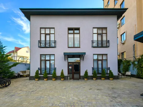 Лалеби