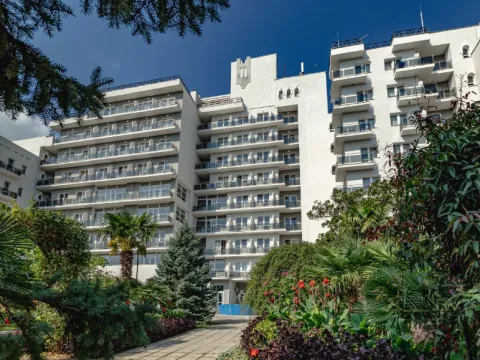 Узбекистан (Ялта)