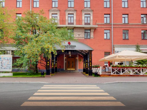 Максима Заря (Москва)